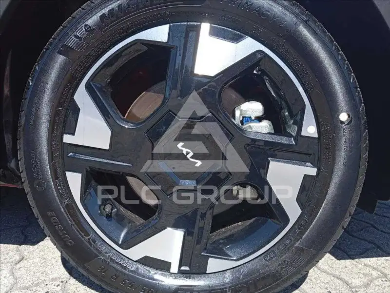 2025 KIA Stonic