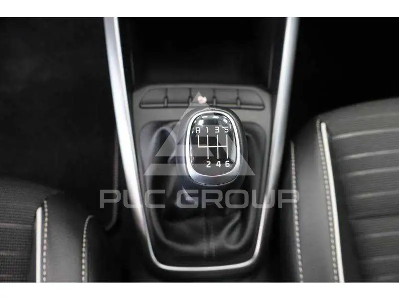 2025 KIA Stonic
