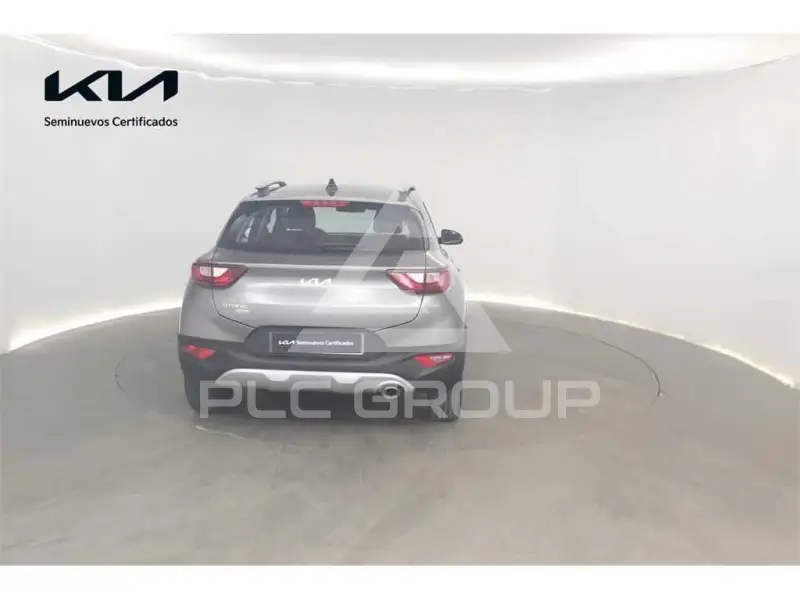 2025 KIA Stonic