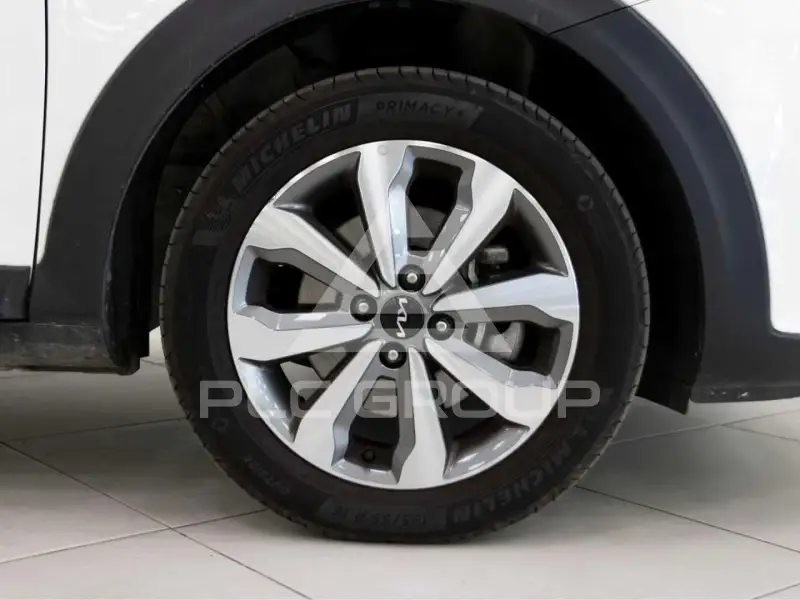 2025 KIA Stonic