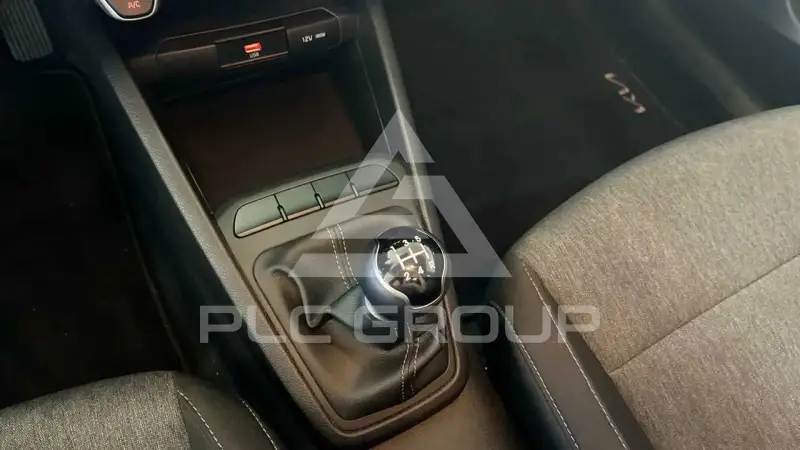 2025 KIA Stonic