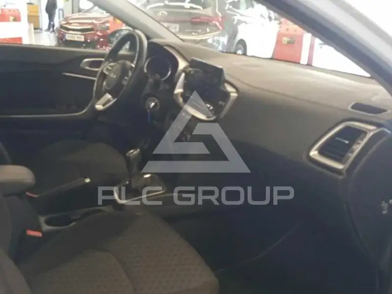 2025 KIA Stonic