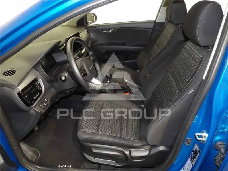 2025 KIA Stonic