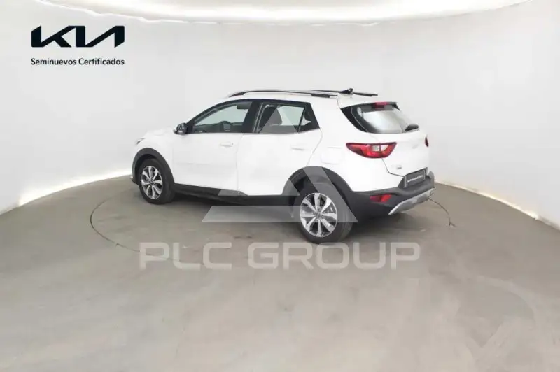 2025 KIA Stonic