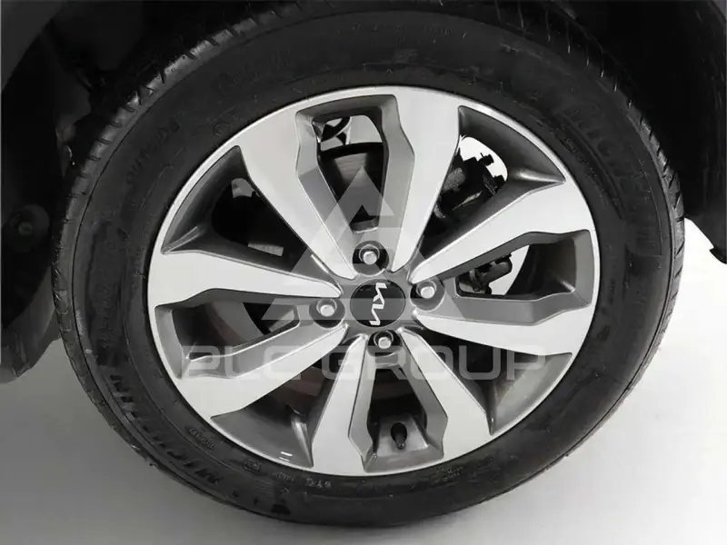 2025 KIA Stonic