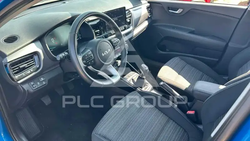 2025 KIA Stonic