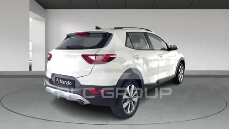 2025 KIA Stonic