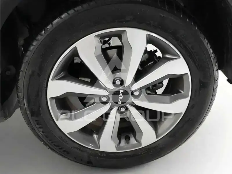 2025 KIA Stonic