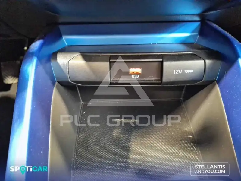 2025 KIA Stonic