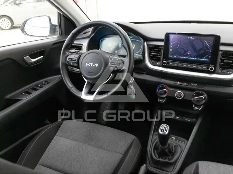 2025 KIA Stonic