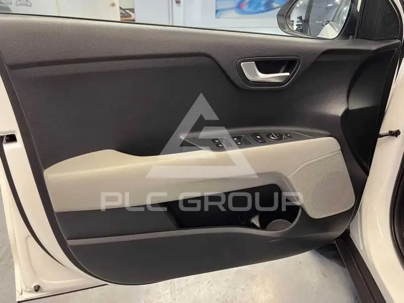 2025 KIA Stonic