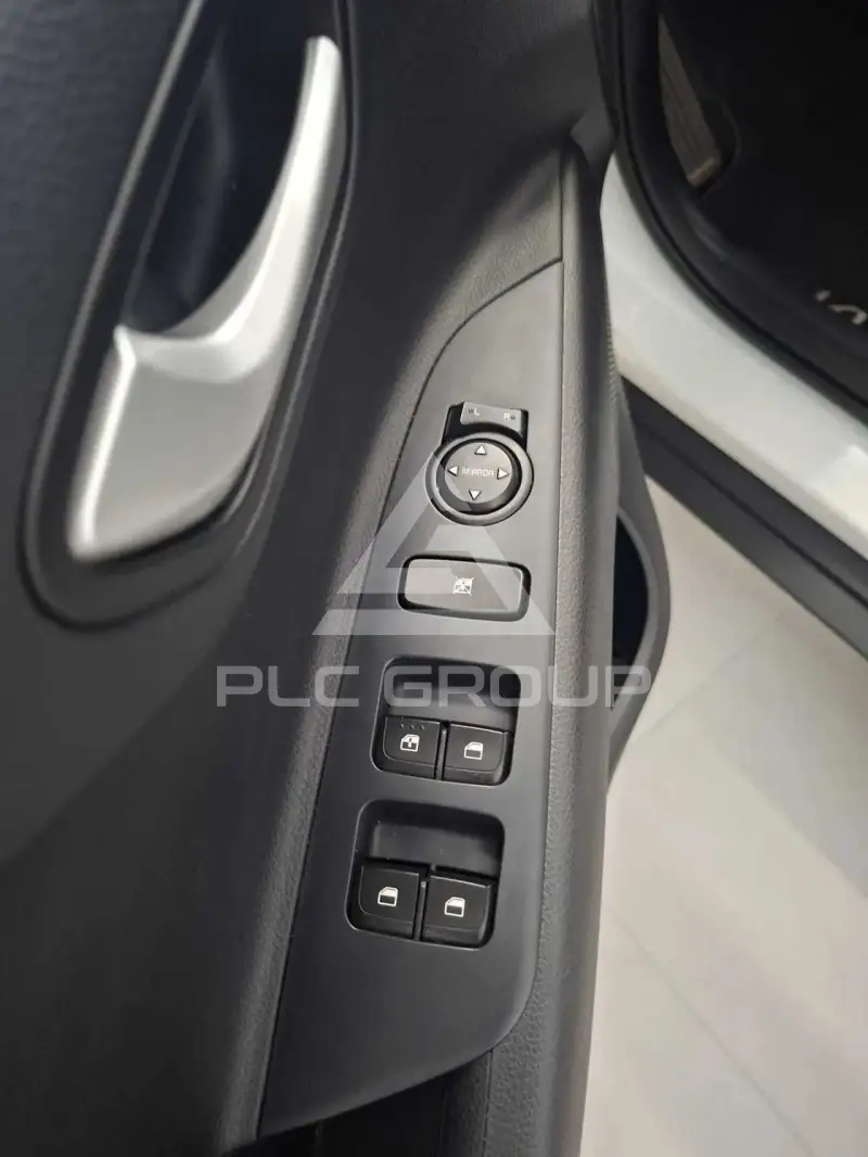 2025 KIA Stonic