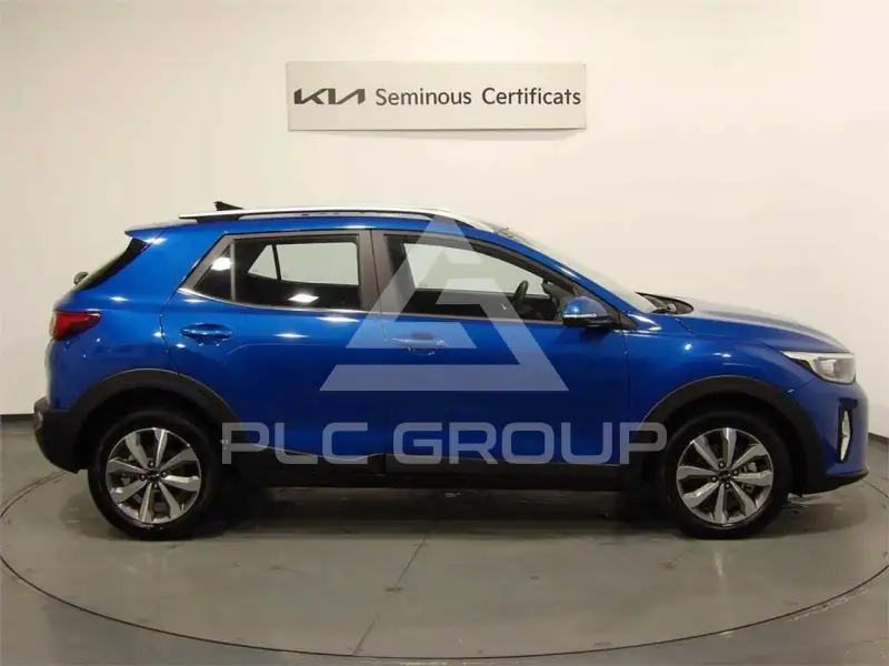 2025 KIA Stonic