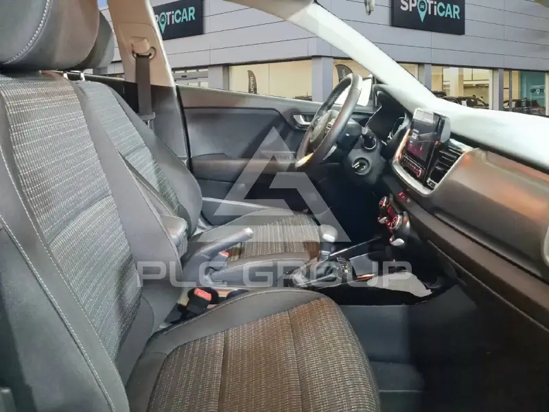 2025 KIA Stonic