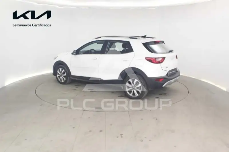 2025 KIA Stonic
