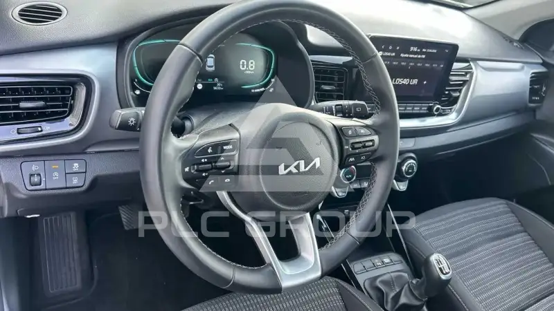 2025 KIA Stonic