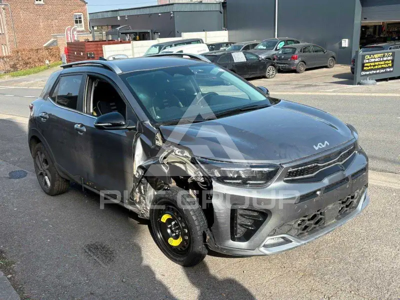 2025 KIA Stonic