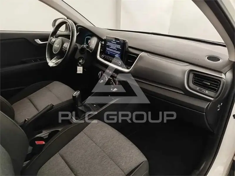 2025 KIA Stonic