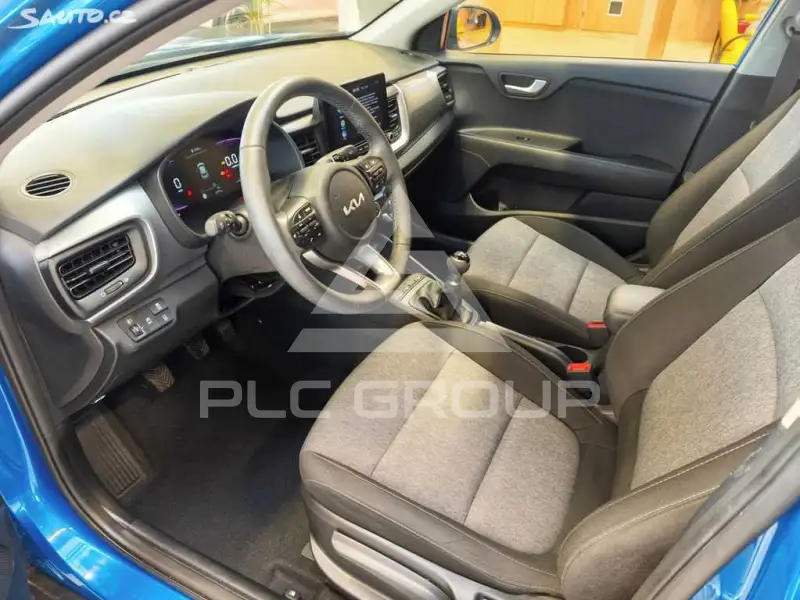 2025 KIA Stonic