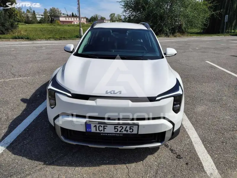 2025 KIA Stonic