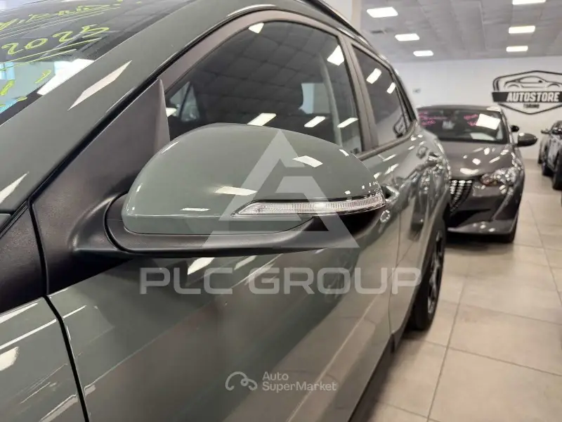 2025 KIA Stonic