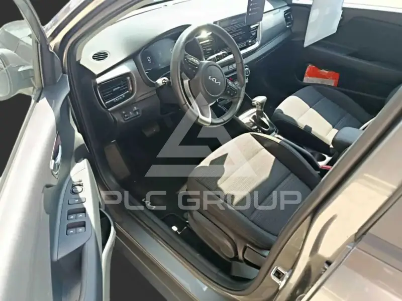 2025 KIA Stonic