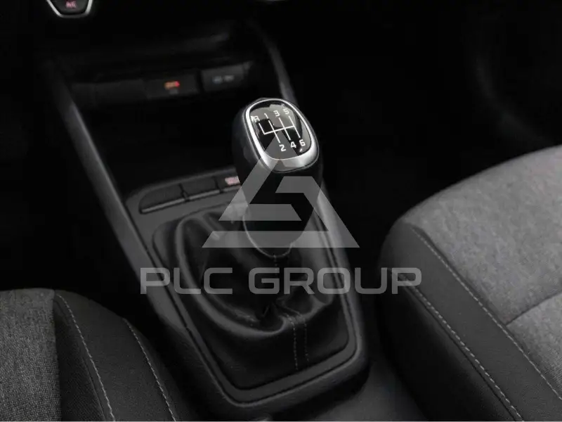 2025 KIA Stonic