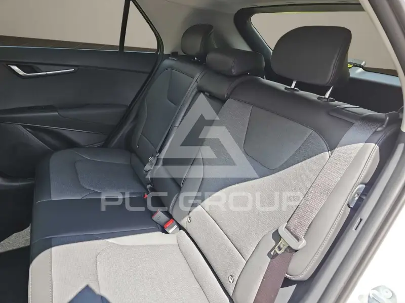 2025 KIA Niro