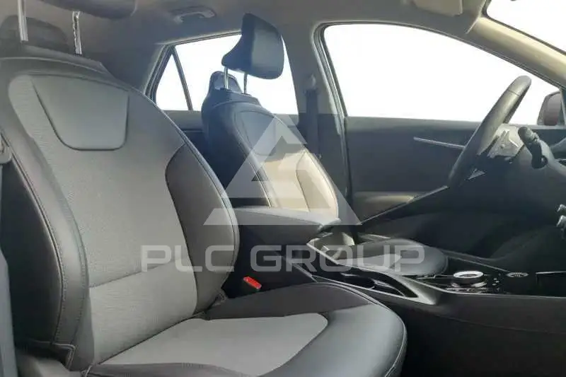 2025 KIA Niro