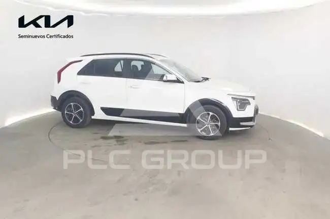 2025 KIA Niro