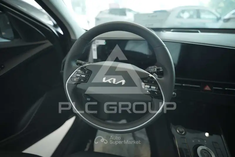 2025 KIA Niro