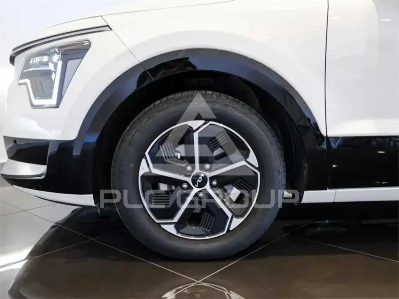 2025 KIA Niro