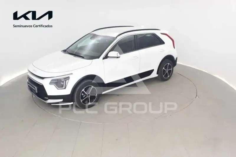2025 KIA Niro