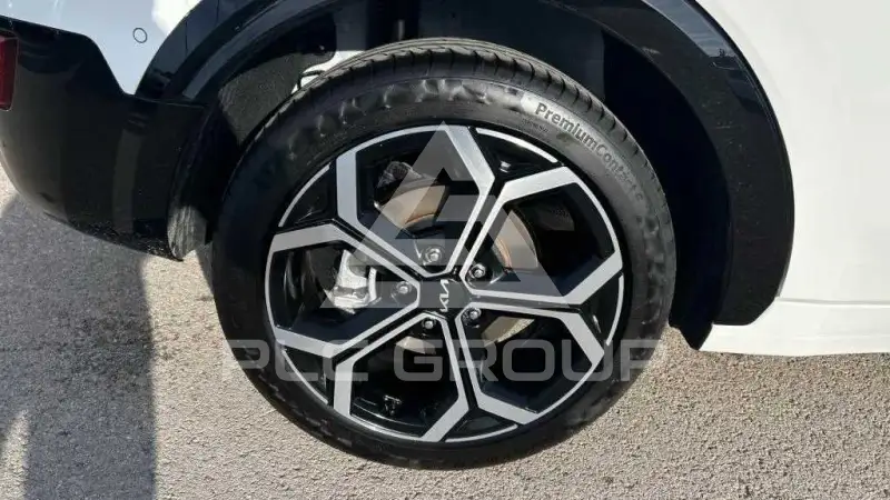 2025 KIA Niro