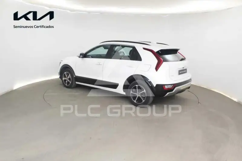 2025 KIA Niro