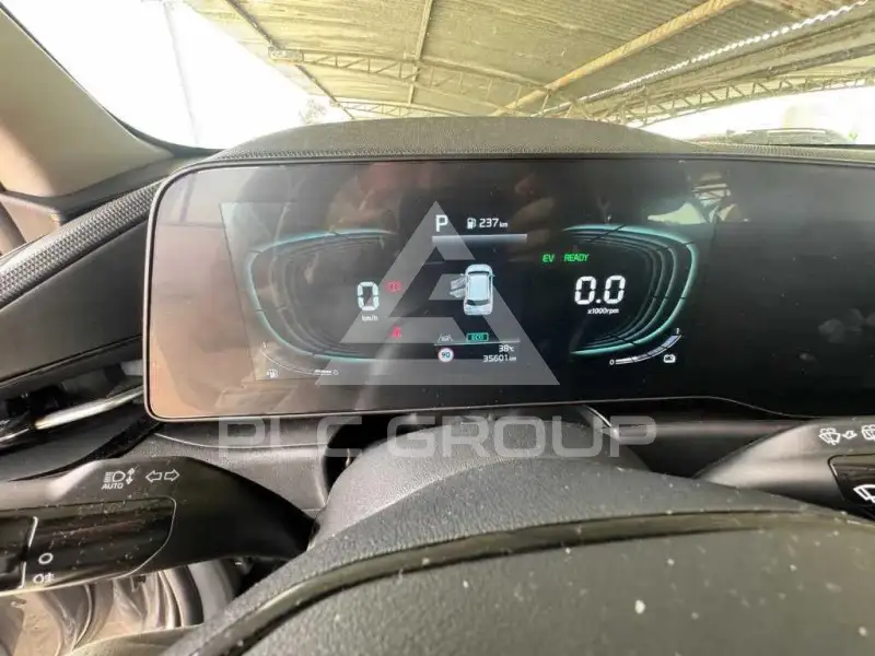 2025 KIA Niro