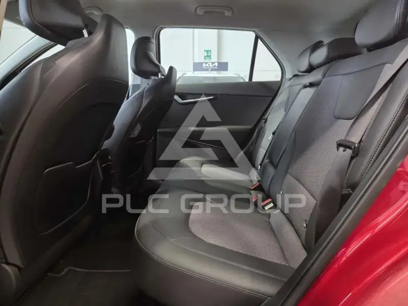 2025 KIA Niro