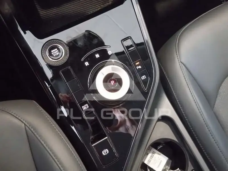 2025 KIA Niro