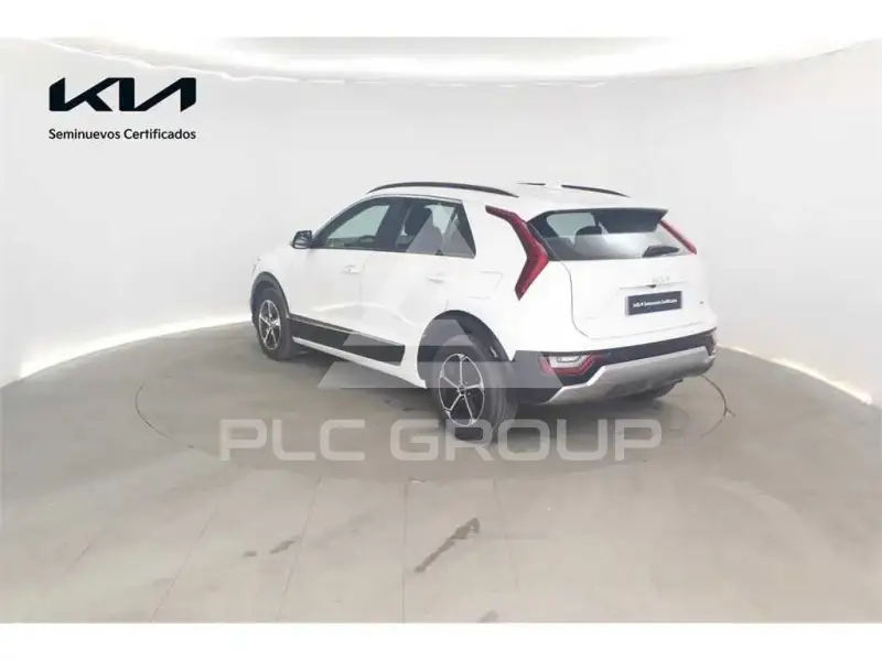 2025 KIA Niro
