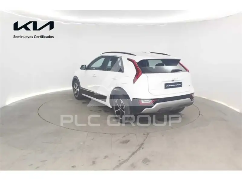 2025 KIA Niro
