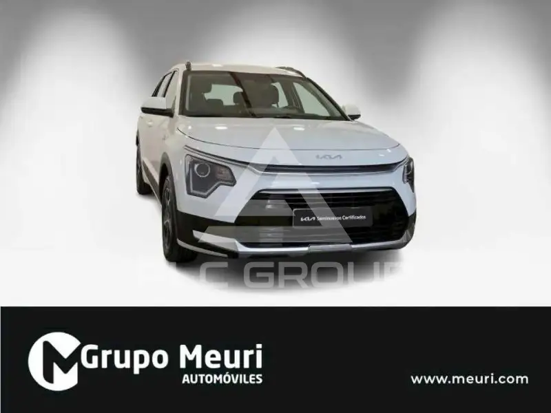 2025 KIA Niro