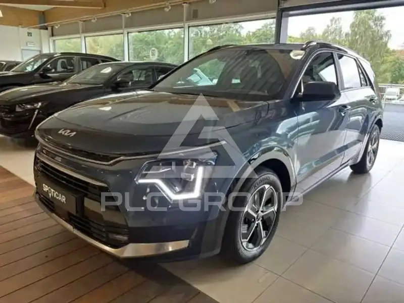 2025 KIA Niro