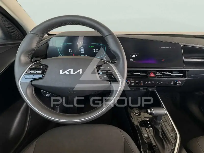 2025 KIA Niro