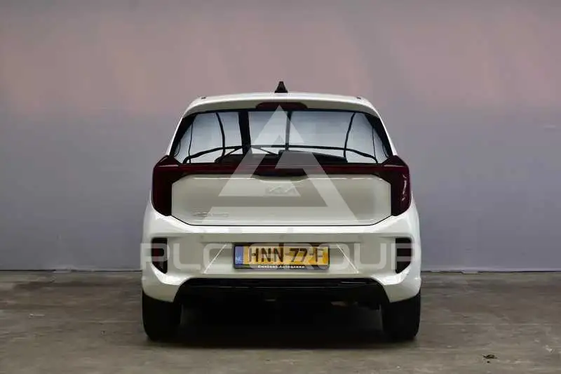 2025 KIA Picanto