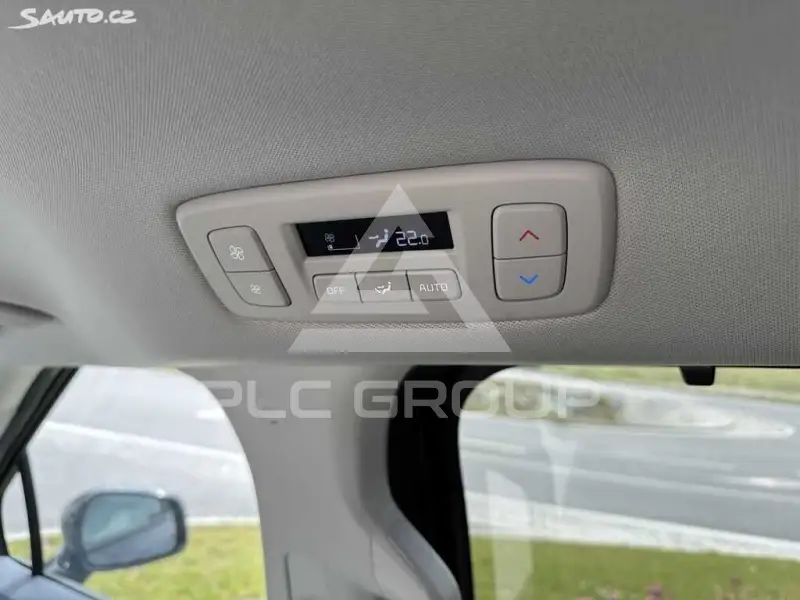 2025 KIA Carnival