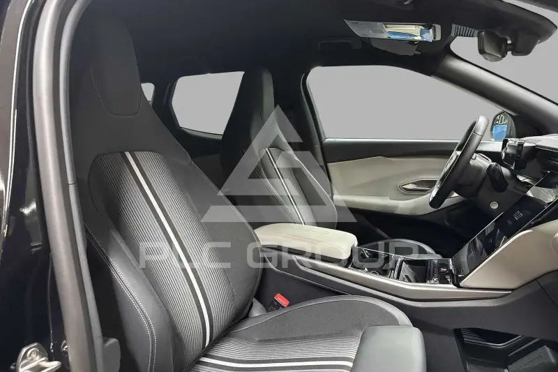 2025 Ford 
