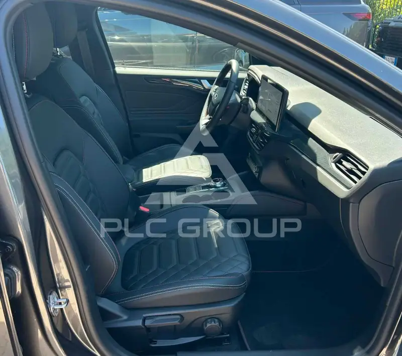 2025 Ford FOCUS