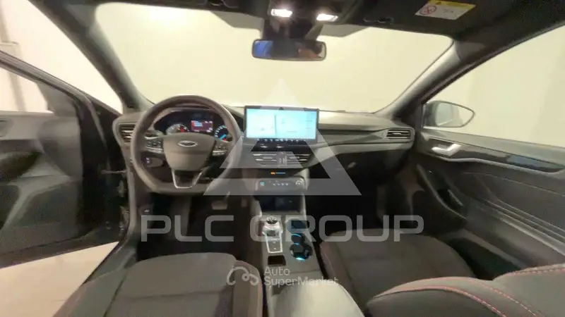 2025 Ford FOCUS