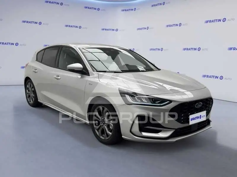 2025 Ford FOCUS