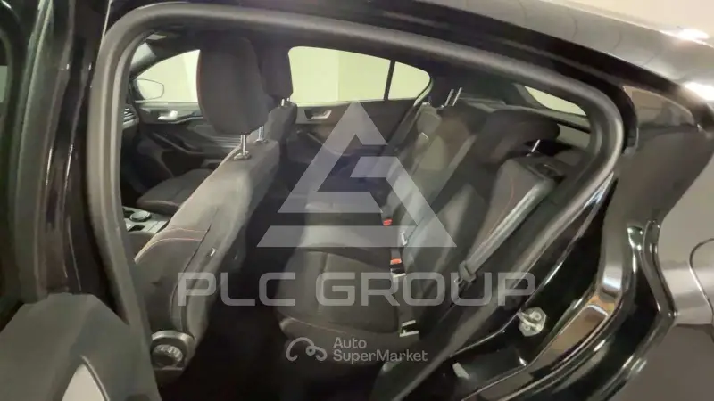 2025 Ford FOCUS